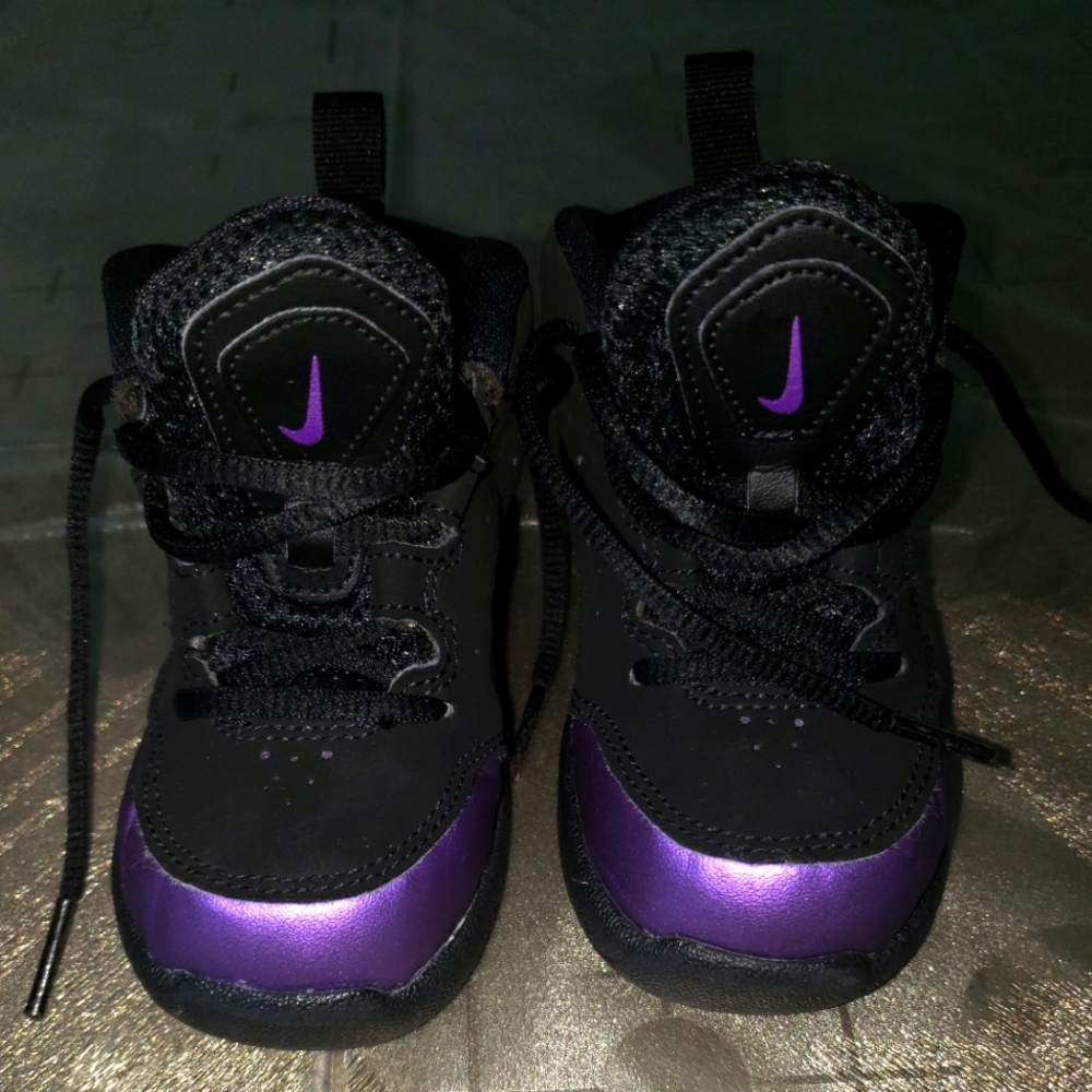 Purple Nike Air Max Wavy Sneakers size 7C (13cm) - Picture 5 of 16